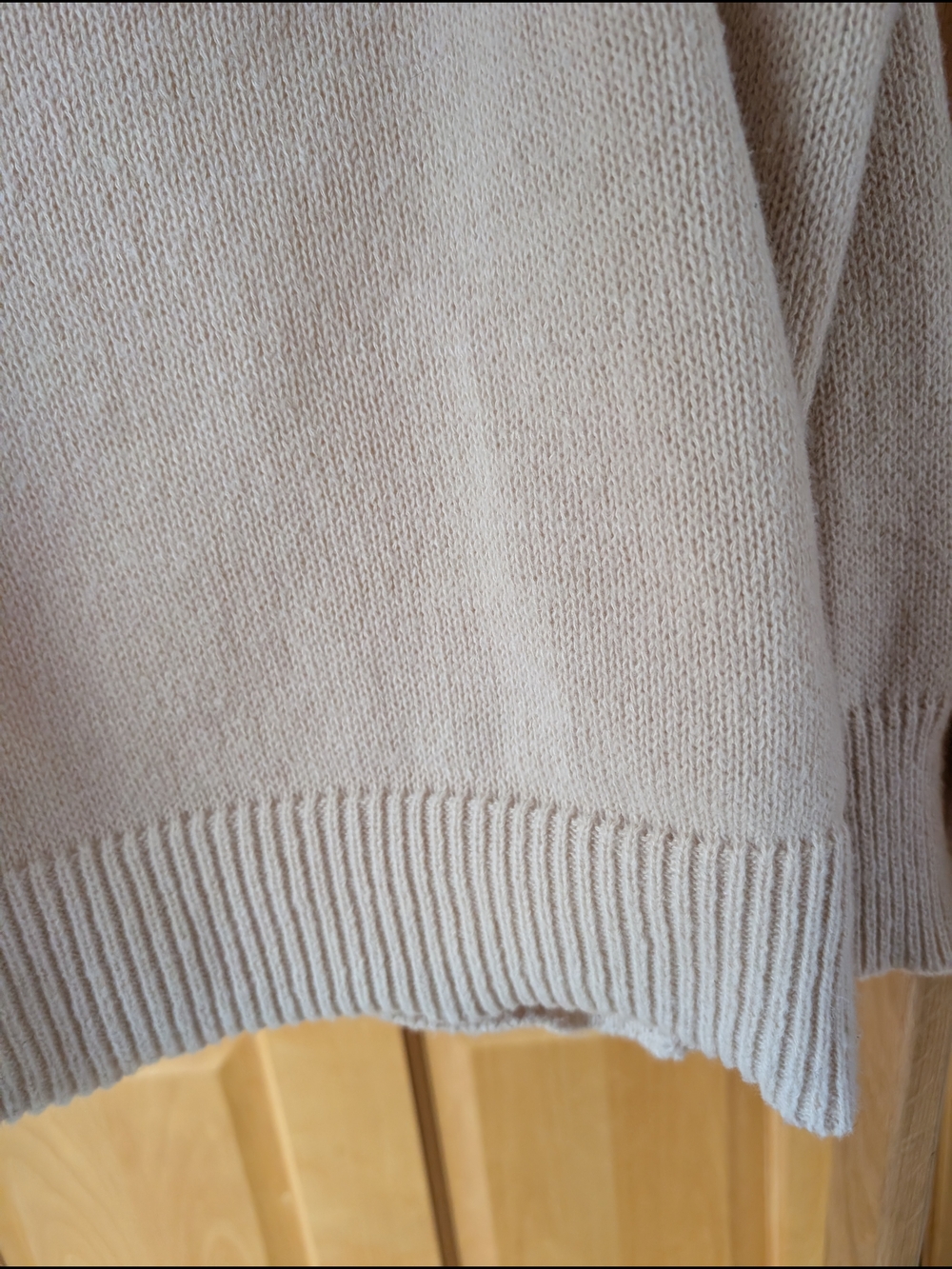 Love In Faith Light Pink Crewneck Sweater with Pink Ombre 'PRAY' Graphic - Picture 7 of 7